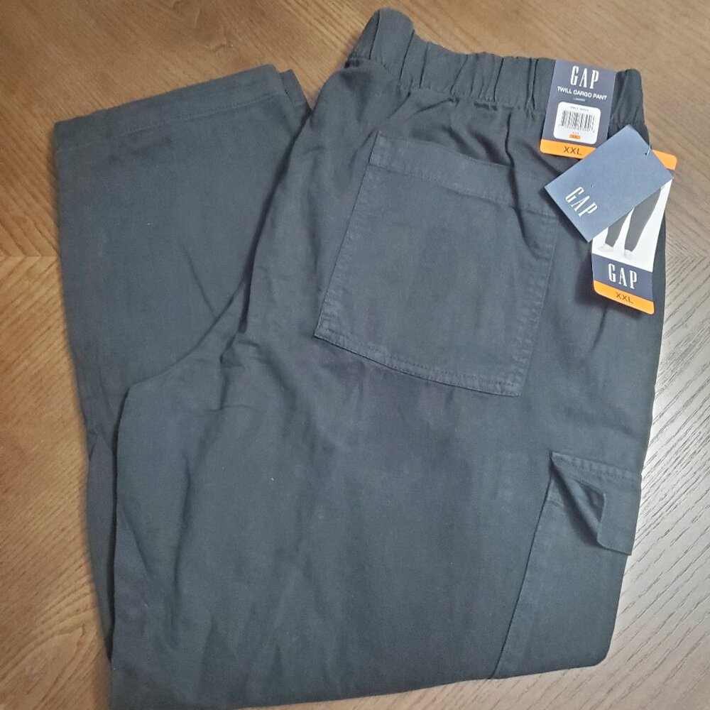 NWT Women's Gap Twill Cargo black pant size XXL
